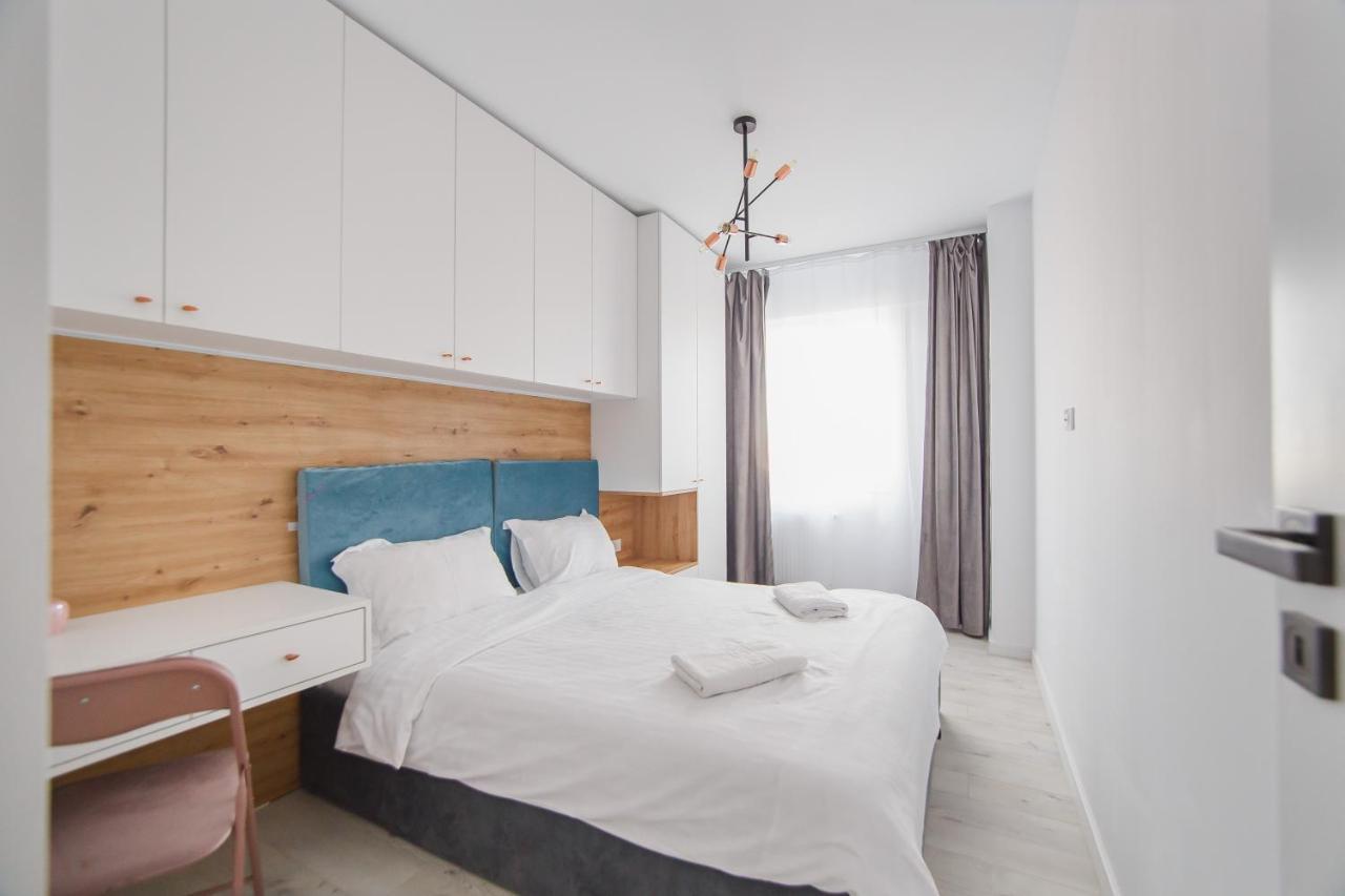 Ferienwohnung Pinkwood Harmony Oradea Exterior foto